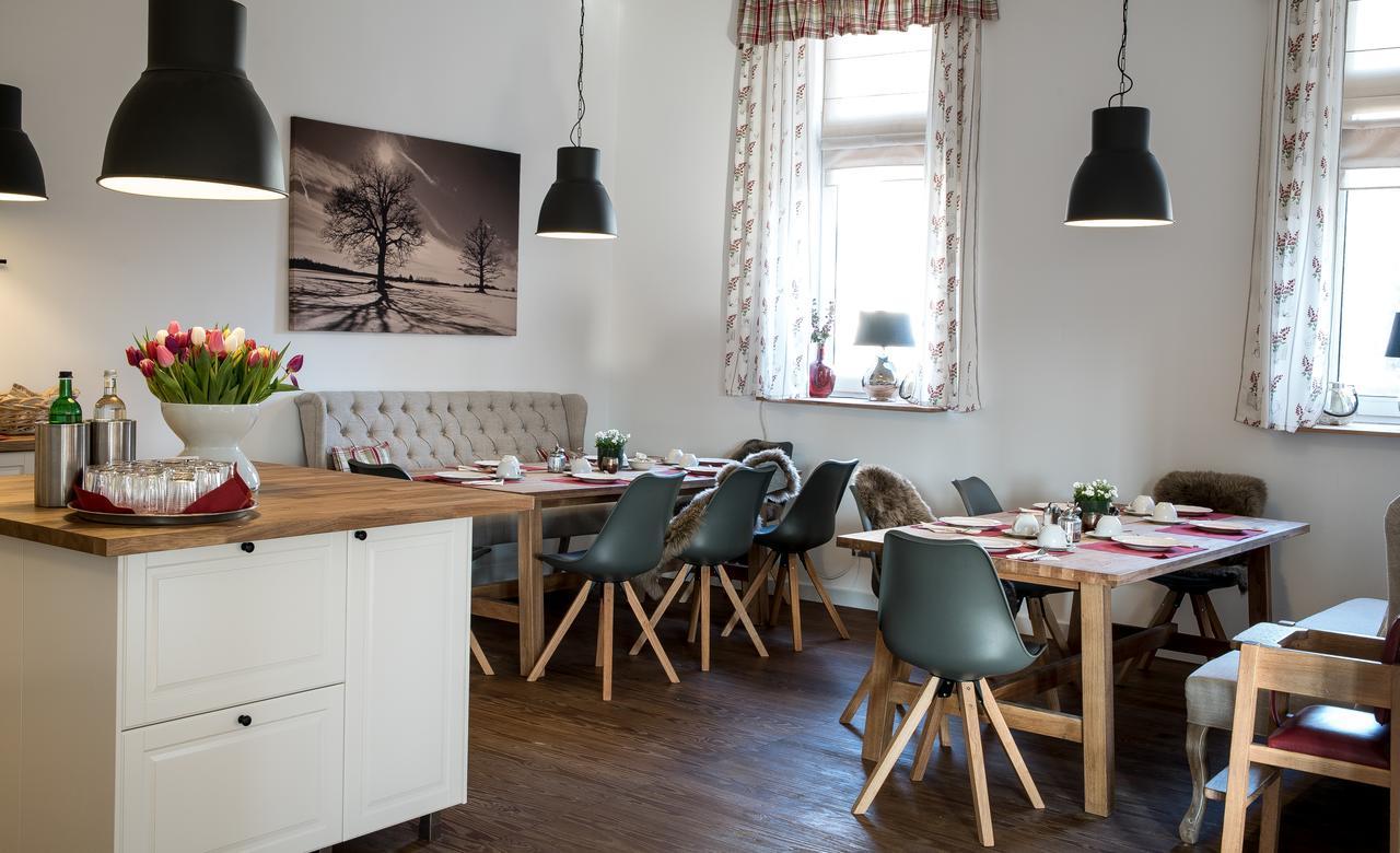 Weddeler Hof Hotell Cremlingen Exteriör bild